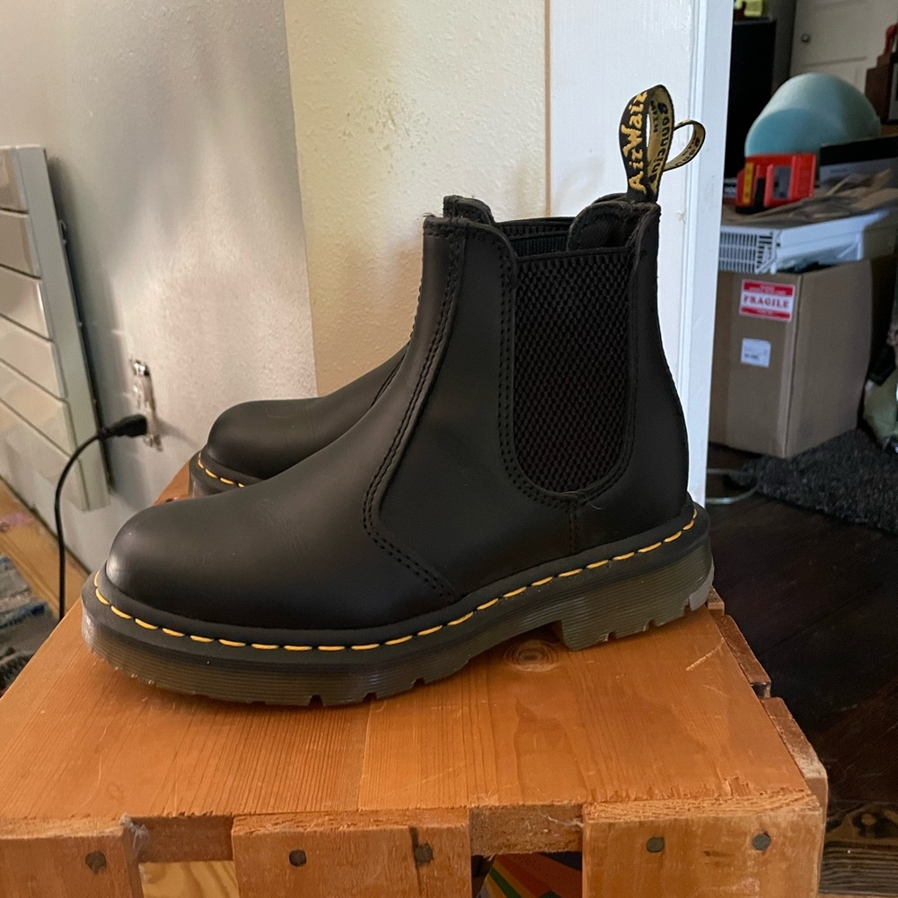 Dr Martens 2976 Chelsea M4/W5